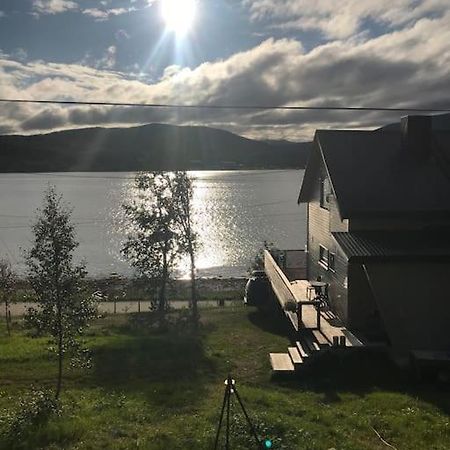 Trivelig Fritidshus Pa Arnes, Senja Straumstad Экстерьер фото