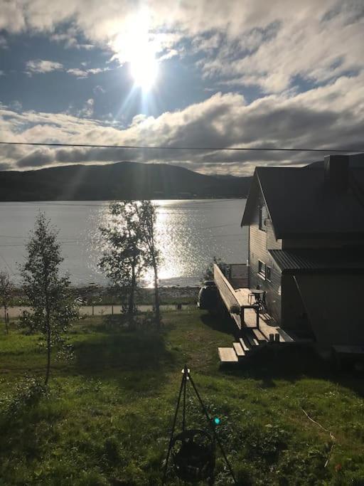 Trivelig Fritidshus Pa Arnes, Senja Straumstad Экстерьер фото