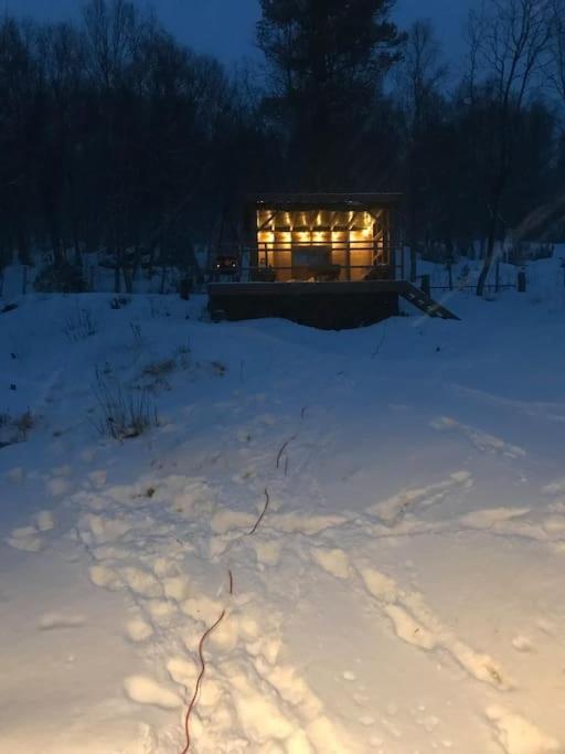 Trivelig Fritidshus Pa Arnes, Senja Straumstad Экстерьер фото